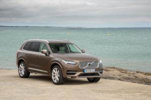 Volvo XC90 D5 Inscription 2015 года